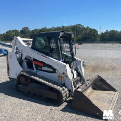 MINI CARGADOR BOBCAT MODELO T590 AÑO 2015 PRECIO S/. 60,310.00 Soles