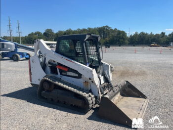 MINI CARGADOR BOBCAT MODELO T590 AÑO 2015 PRECIO S/. 60,310.00 Soles - Image 2