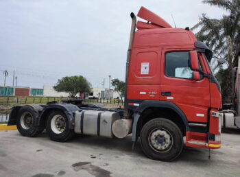 TRACTO VOLVO FM 440 6X4 AÑO 2015 PRECIO. S/.  218,300.00 Soles - Image 5