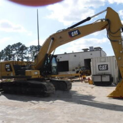EXCAVADORA MARCA CATERPILLAR MODELO 330 AÑO 2019 PRECIO S/. 444,000.00 Soles