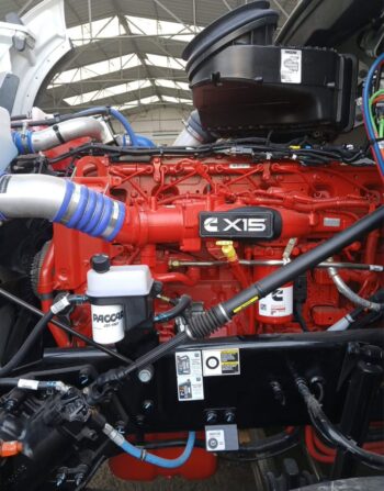 Remolcador Kenworth T880 Año 2022 Precio S/. 260,000.00 Soles - Image 9