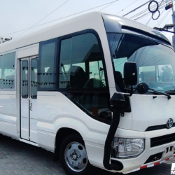 TOYOTA COASTER 2023 PASAJEROS 32 PRECIO S/. 166,000.00 MIL SOLES